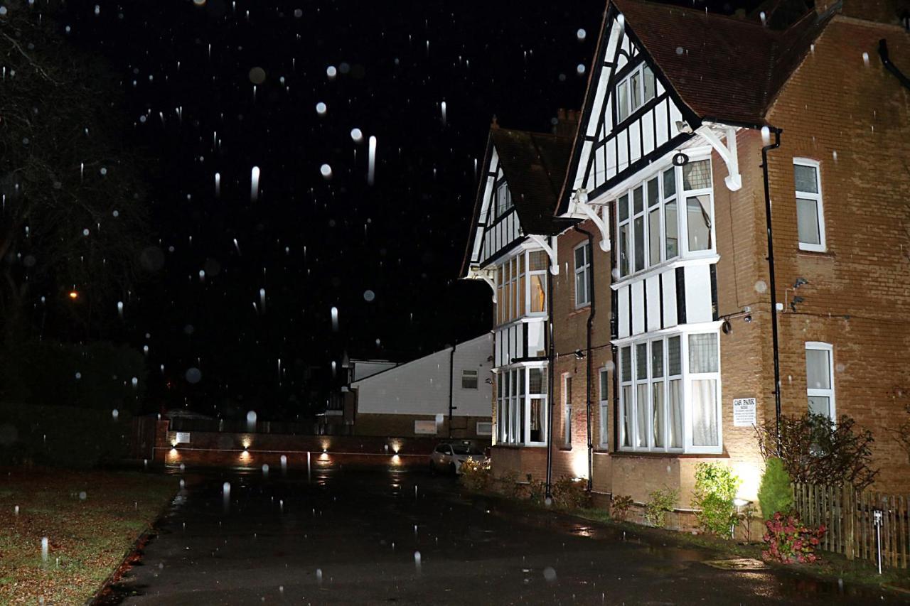 Gatwick Inn Horley Eksteriør bilde